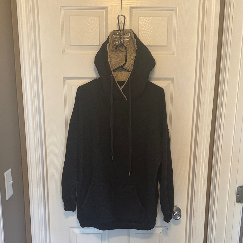 Aerie Black Hoodie with Tan Lining